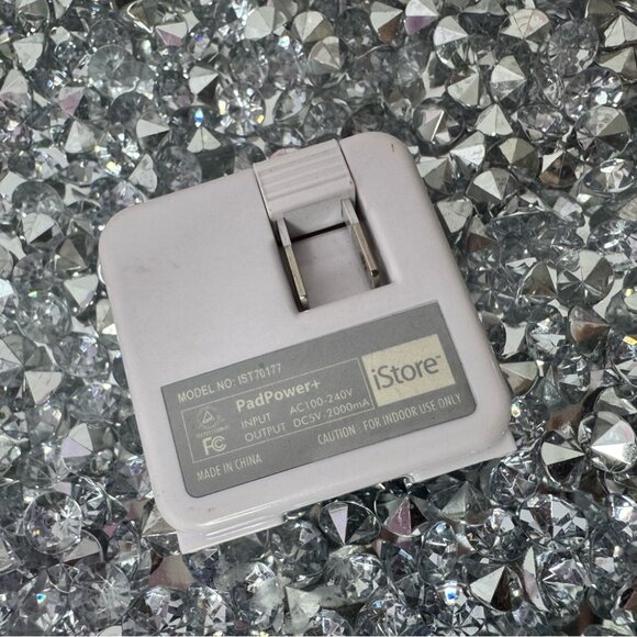 i-store USB dual plug 2 plug in white wall plug phone cords USB silver phone - Picture 3 of 3